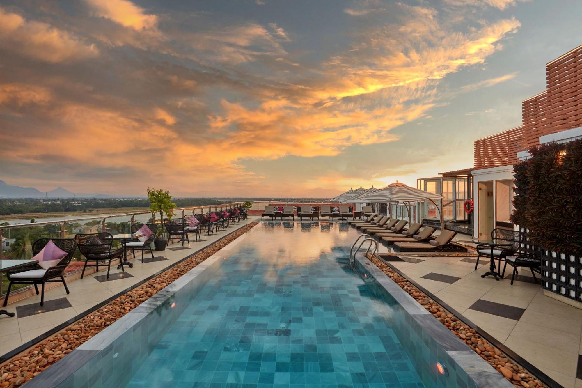 Hotel Royal Hoi An - Gallery Bagian luar foto