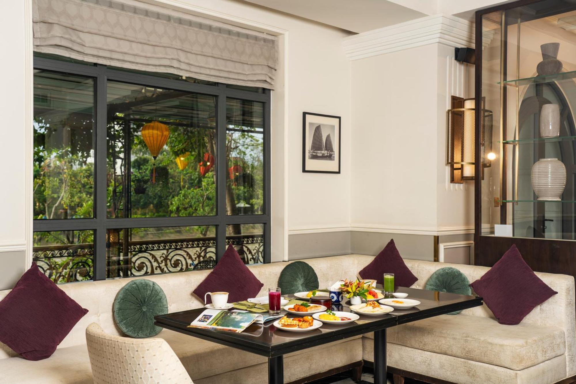 Hotel Royal Hoi An - Gallery Bagian luar foto